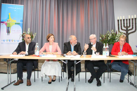 Podium „Religion im Gepäck - Hilfe oder Hürde bei der Integration“, Regensburg 29.05.2014
